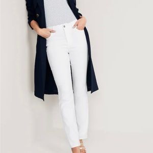 Old Navy Super Skinny High-Rise Jeans in White.